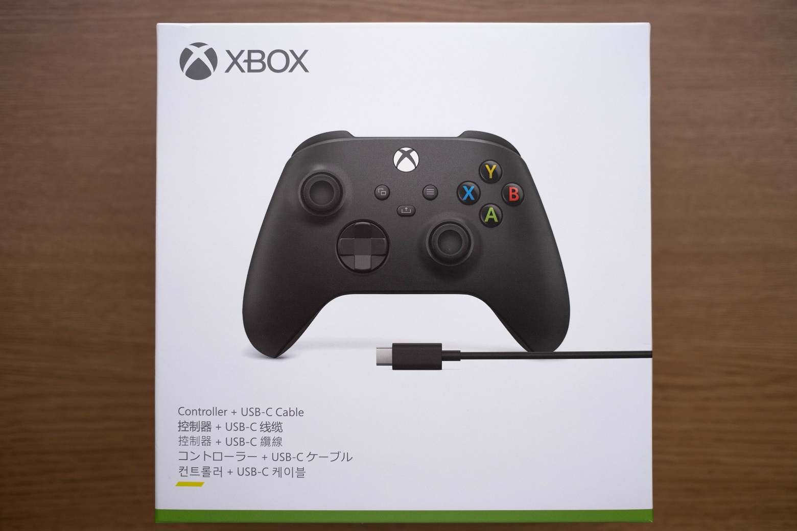 Xbox ワイヤレスコントローラー + USB-C® ケーブル レビュー。PCゲーム